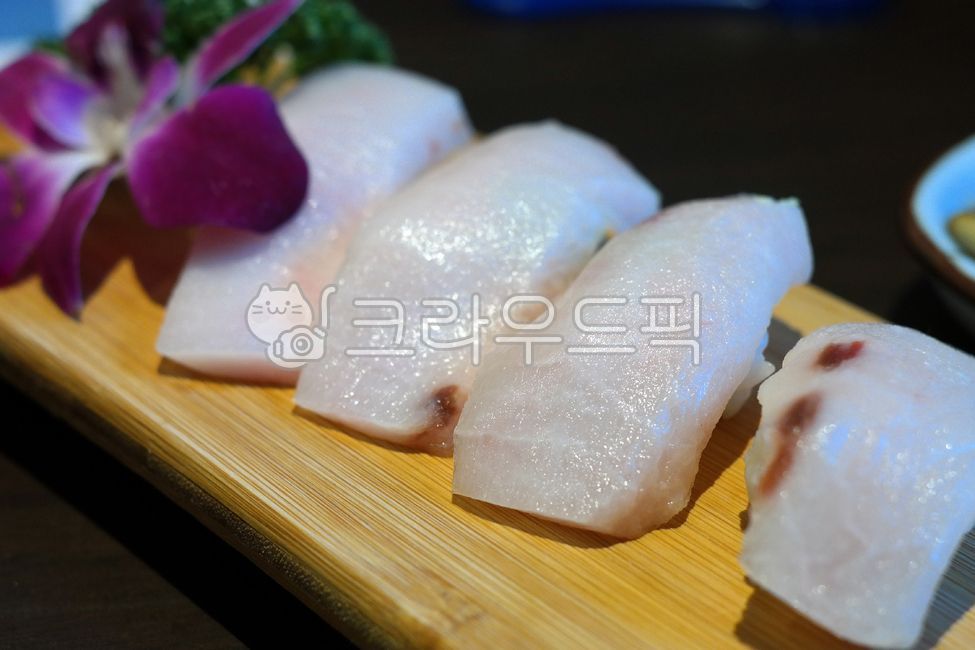 초밥,생선초밥,참치초밥,회,참치회,참치,스시,횟감,음식,요리,식사,일식,일본음식,일본요리,생선,식재료,어류,수산물,해산물,sashimi,sushi,tuna,sidedish,cooking,ingredients,fish,food,foodreserves,fisheryproducts,cook,meal,dishes,seafood,japanesefood,japanesedishes,japanesemeal,japanesecook,음식,식재료,요리,food,cook,meal,dishes,food reserves,일식,일본음식,일본요리,Japanese food,Japanese dishes,Japanese meal,Japanese cook