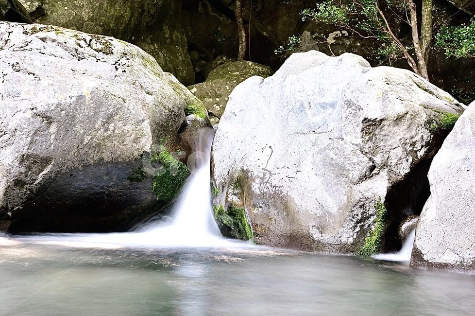 nature,자연,water,물,outdoors,폭포,waterfall,강,river,옥외,자연,풍경,nature,landscape