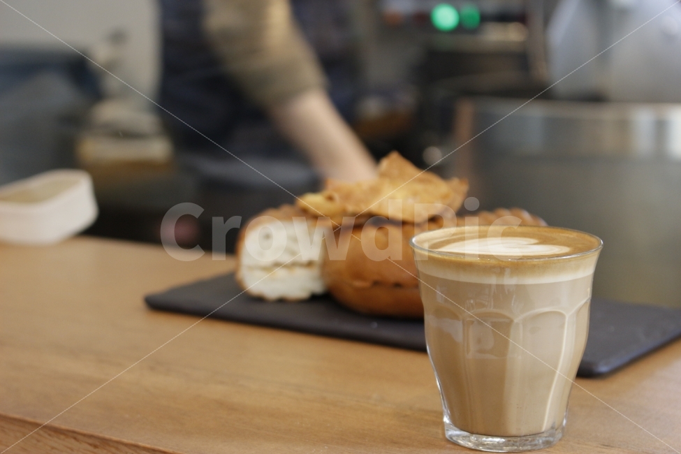 커피,카페,스페셜티,로스터리,인테리어,맛집,coffee,cafe,specialty,roastery,바리스타,barista,라떼아트,latteart,피콜로,피콜로라떼,picolo,베아글,bagel,플레이트,brunch,브런치,커피,카페,coffee,cafe