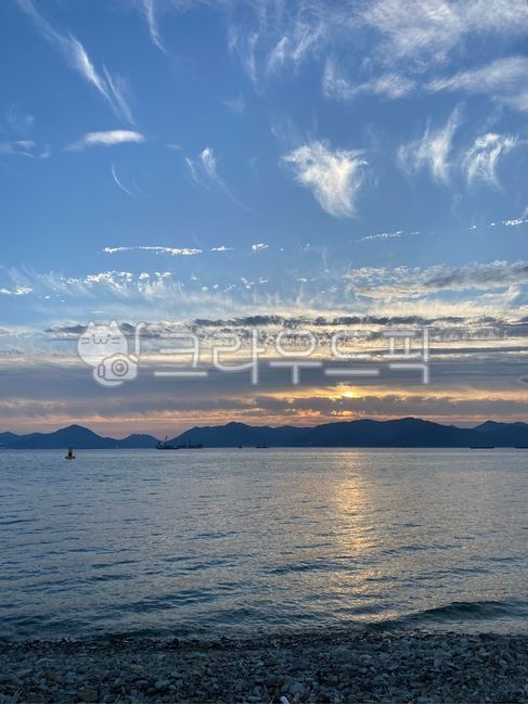 일몰,바다,노을,자연,해안선,구름,beach,nature,cloud,수평선
