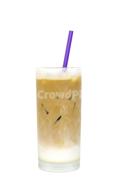 close up,Cafe Latte,milk,recipe,cold,takeout,Latte,menu,Barista,coffee cup,coffee,beverage,iced coffee,Caffeine,object