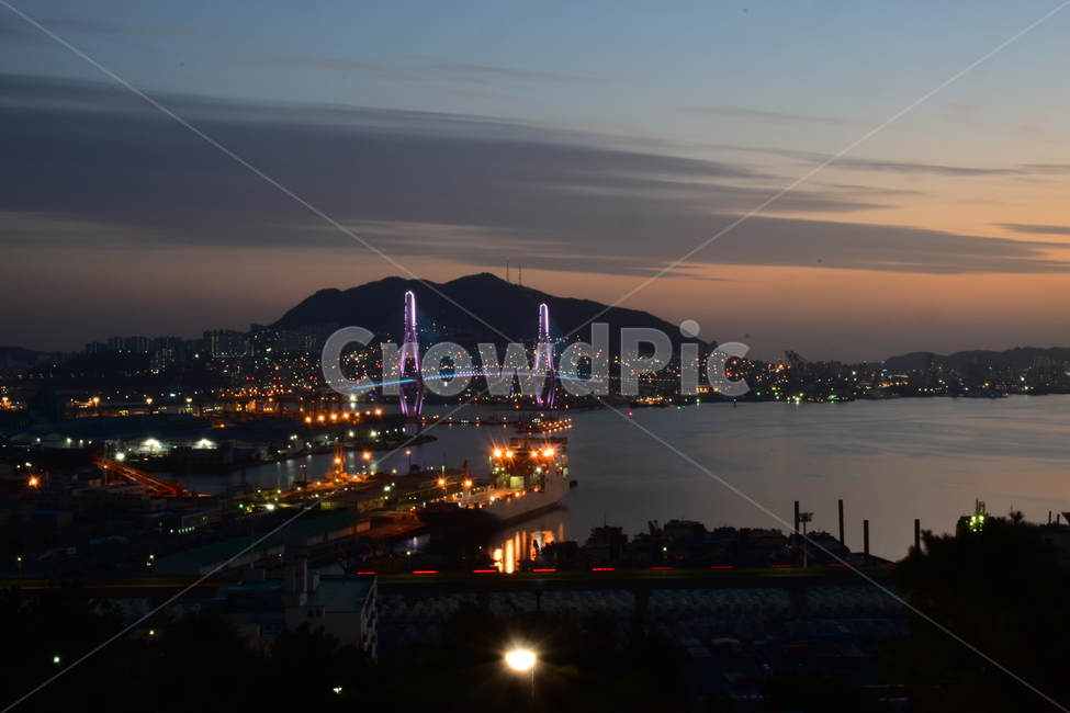부산항대교,야경,항구,풍경,비경,바다,배,야경,밤,풍경,nightscape,night,landscape,도시,city,한국도시풍경,한국도시경관,korea cityscape