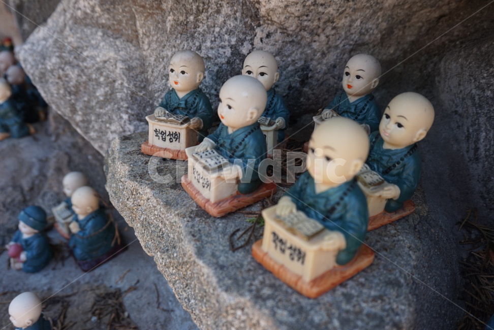 부산,용궁사,불상,부산용궁사,절,조각상,동상,석상,조형물,statue,bronze statue,stone statue,종교,신앙,religion,belief,faith
