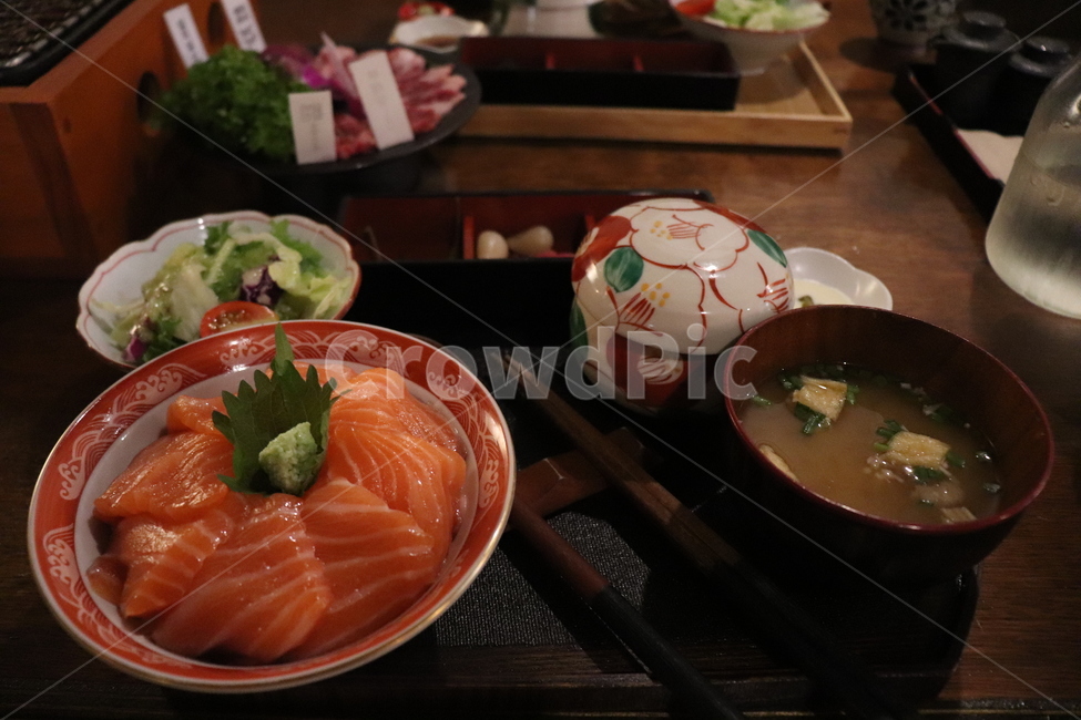 음식,food,연어덮밥,사케동,일식,salmon,dish,음식,식재료,요리,food,cook,meal,dishes,food reserves,일식,일본음식,일본요리,Japanese food,Japanese dishes,Japanese meal,Japanese cook