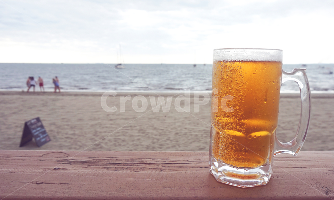 맥주,비어,beer,바닷가,바다,해변,해변가,휴가,휴식,힐링,healing,drink,술,주류,alcohol