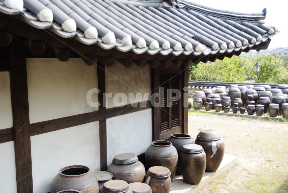 항아리,기와집,한옥집,architecture,건축물,한옥,전통,한국전통,한국문화,korean traditional,korean culture