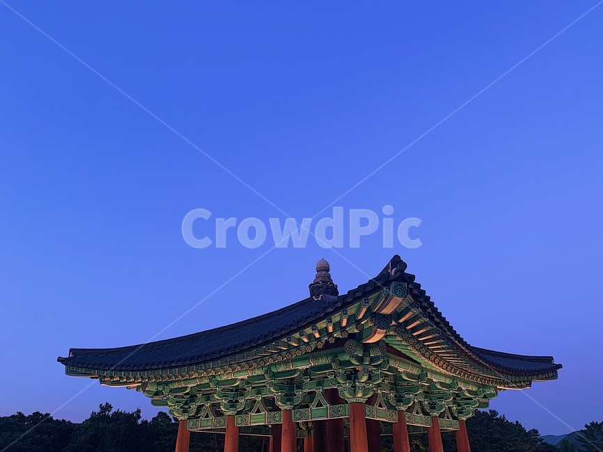 korea,Hanok,Anapji Pond,Donggung Palace and Wolji Pond,Wolji Pond,Gyeongju,building,architecture