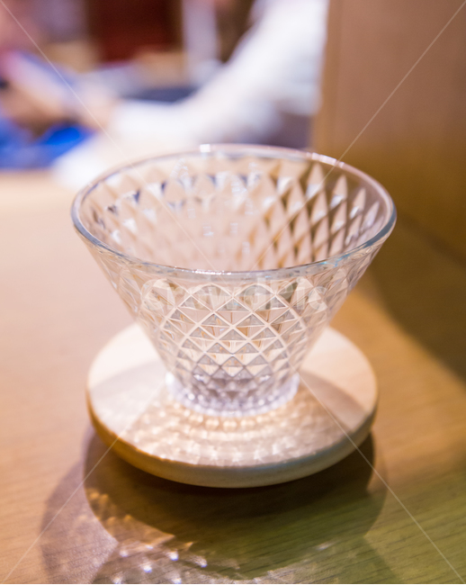 커피잔,유리그릇,유리,유리잔,glass,받침접시,사물,물건,오브젝트,thing,object,matter