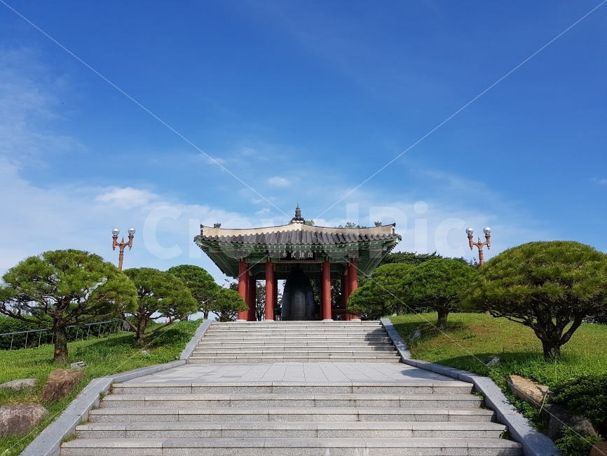 유달산,노적봉,새천년시민의종,목포구도심,관광지,맑은하늘,한국전통,한국문화,korean traditional,korean culture