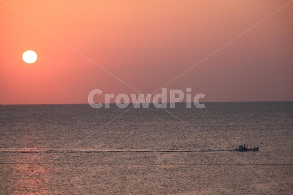 일출,새벽,바다,바닷가,어부,어촌,자연,자연,풍경,nature,landscape,한국자연풍경,한국자연경관,korea nature landscape,산업,industry,industrial,어업,fishery,fishing industry,outdoors,옥외