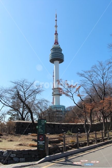 봄,남산,Ntower,남산둘레길,N서울타워,랜드마크,landmark,tourist attraction,한국랜드마크,한국관광지,한국명소,korea landmark,korea tourist attraction