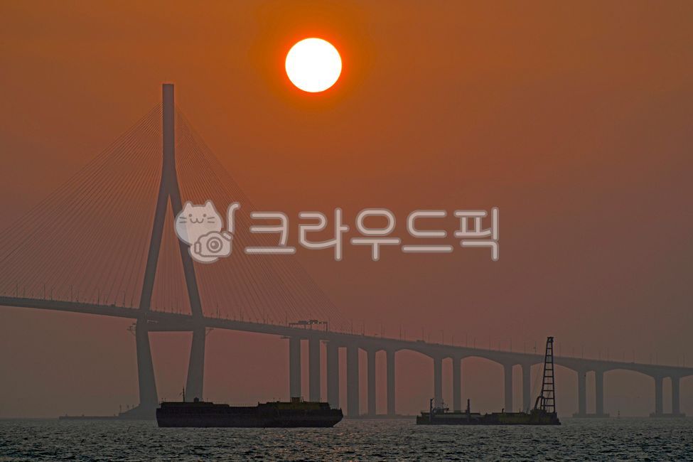 인천대교, 수상교량, 일몰, 사장교, 교량, 사진,이미지,일러스트,캘리그라피 - Deep bLUE작가