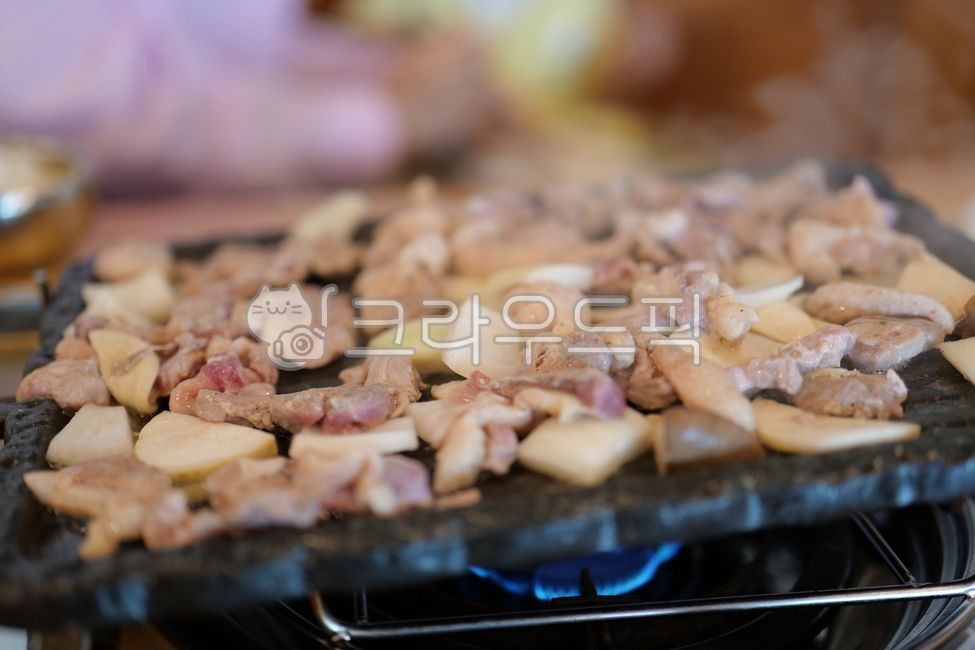 Roast Duck,Oriros,Duck Jujuleok,duck meat,fire