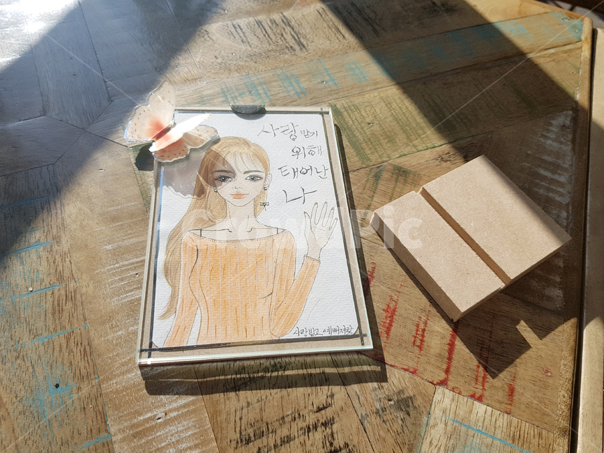 여자그림,일러스트,그림,예쁜여자그림,여자,미술