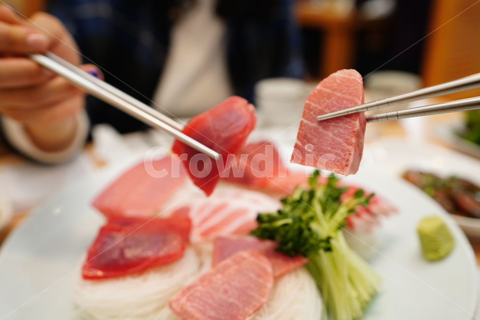 참치,횟감,회,안주,안주꺼리,술안주,먹거리,생선,날것,음식,푸드,색감,칼라,컬러,color,food,식재료,먹방,음식,식재료,요리,food,cook,meal,dishes,food reserves,수산물,해산물,fishery products,seafood