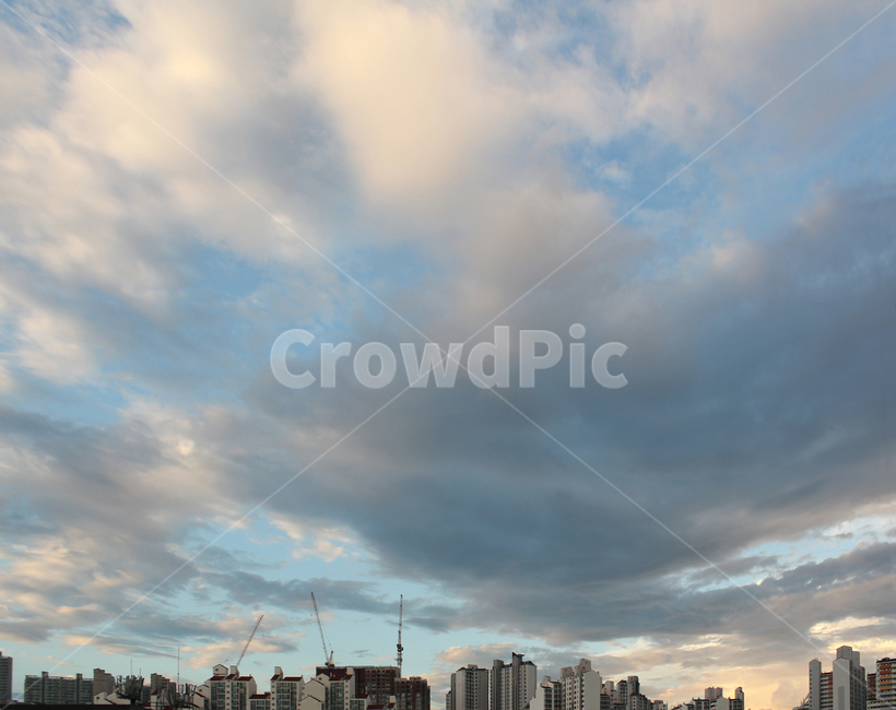 apartment,asia,blue,building,city,cityscape,cloud,clouds,cloudy,colorful,downtown,dramatic,dramaticclouds,dramaticsky,evening,heaven,korea,landscape,nature,orange,seoul,silhouette,sky,skyline,sunrise,sunset,tower,vanillasky,아파트,아시아,파랑,블루,파란색,빌딩,도시,구름,드라마틱,드라마틱한,저녁,한국,서울,자연,하늘,실루엣,스카이,스카이라인,늦은오후,오후,노을,타워,썬셋,도시,풍경,city,landscape,한국도시풍경,한국도시경관,korea cityscape,weather,날씨