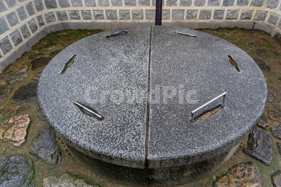 경기전,어정,우물,전주,문화재,고궁,문화유산,전통,건축,korea,tradition,궁궐,조선,한옥마을,한옥,temple,well,유적,유물,stone,korean,culture,traditional,한국전통,한국문화,korean traditional,korean culture