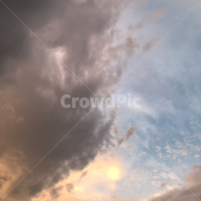 노을진하늘,구름,집앞,선선한날씨,봄,자연,풍경,nature,landscape,outdoors,옥외,weather,날씨,cloud,sky,하늘,cumulus,적운