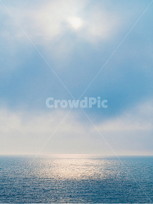 구름,cloud,sky,하늘,blue,파란색,바다,sea,풍경,landscape