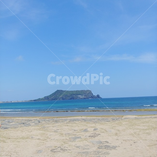 제주도,성산일출봉,고요한,잔잔한,조용한바다,파란하늘,섬,모래해변