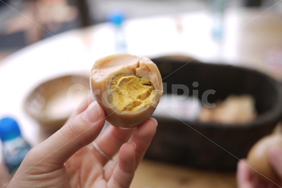 음식,계란,삶은계란,삶은달걀,달걀,meal,cook,egg,사람,인물,인간,human,person,신체일부,몸,body,음식,식재료,요리,food,cook,meal,dishes,food reserves