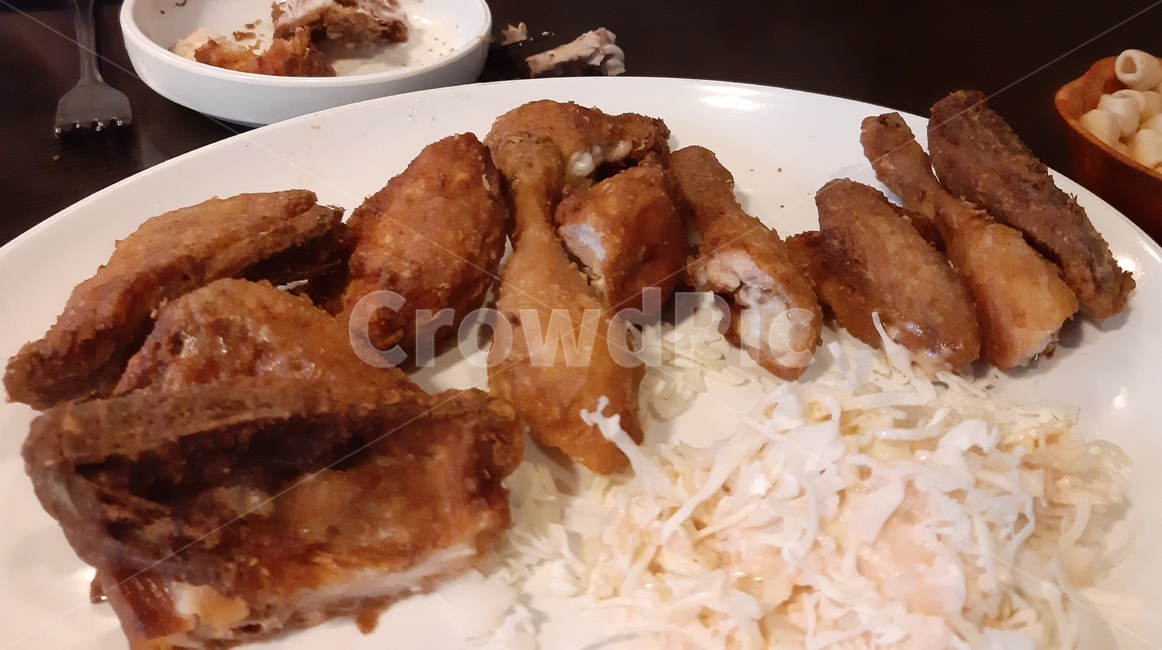 옛날치킨,닭튀김,치느님,치맥,닭다리,음식,식재료,요리,food,cook,meal,dishes,food reserves