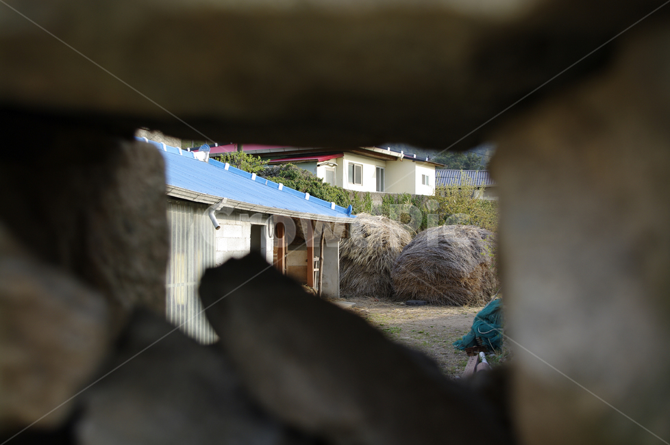 청산도,돌담길,돌담,집,구멍,돌,건축물,건물외관,exterior,building,structure,architecture,construction