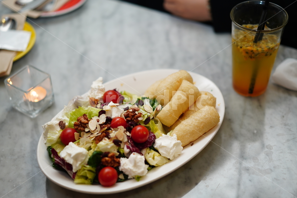 샐러드,치즈,리코타치즈,음식,푸드,salad,컬러,색감,도우,양식,야채,비타민,먹방,토마토,채소,건강,헬스웨어,헬스케어,healthware,health care,음식,식재료,요리,food,cook,meal,dishes,food reserves
