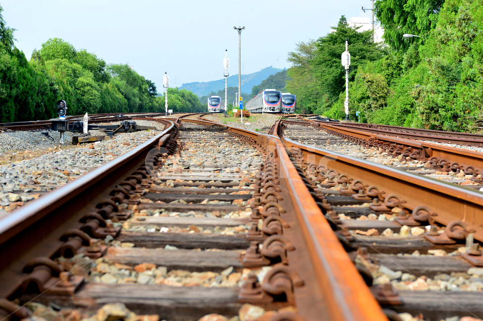 rail,레일,railway,철도,transportation,교통,traintrack,기찻길,기차레일,기차,풍경,교통,교통수단,traffic,transportation