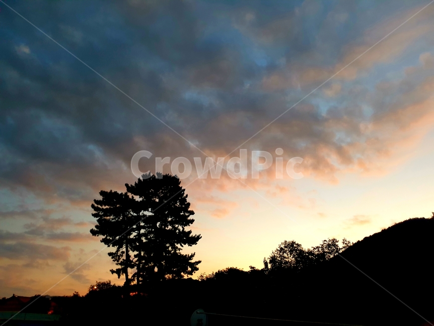 nature,자연,outdoors,옥외,sky,하늘,redsky,붉은하늘,dusk,황혼,dawn,새벽,sunset,일몰,sunlight,햇빛,자연,풍경,nature,landscape,red sky,붉은 하늘