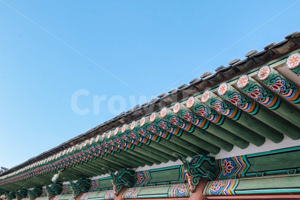 palace,sky,Ridiculous,Palace,Korean,koreatraditional,seoul,beautiful,koreapalace,Gyeongbokgung,korea,traditional,eaves,tile,tradition,Sky of Autumn