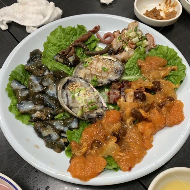 전복,멍개,해삼,개불,해산물,음식,식사,food