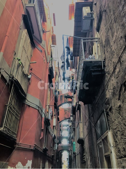 골목,폼페이,노후된,건물,빨래,골목길,무서운,골목길,alley,해외,외국,세계,foreign,oversea,world,urban,어반,town,도시,building,city,시티,road,도로,street,거리,metropolis,중심지