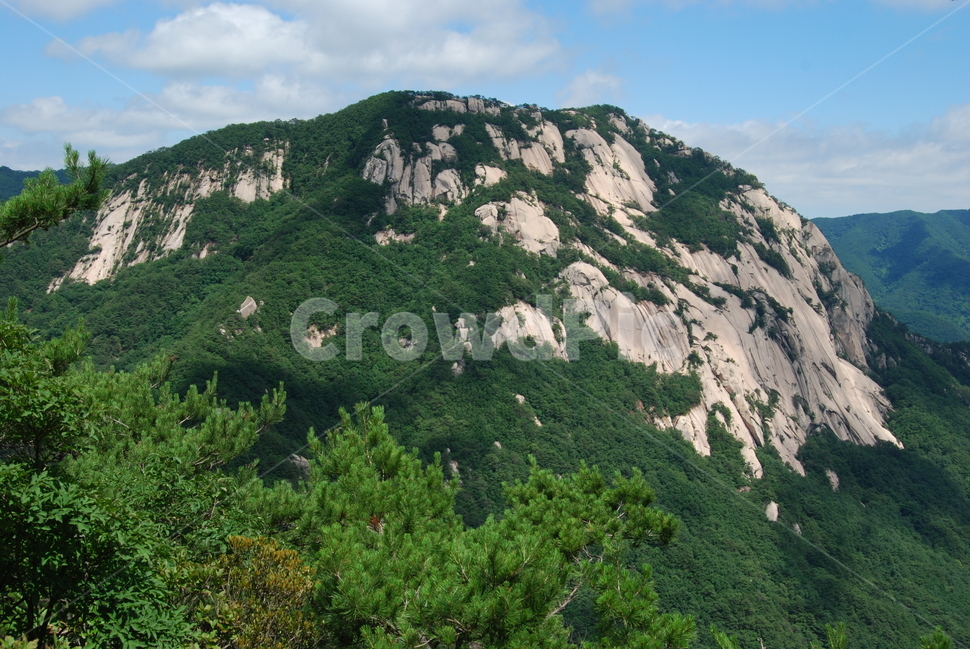 산,하늘,구름,자연,나무,자연,풍경,nature,landscape,slope,경사,outdoors,옥외