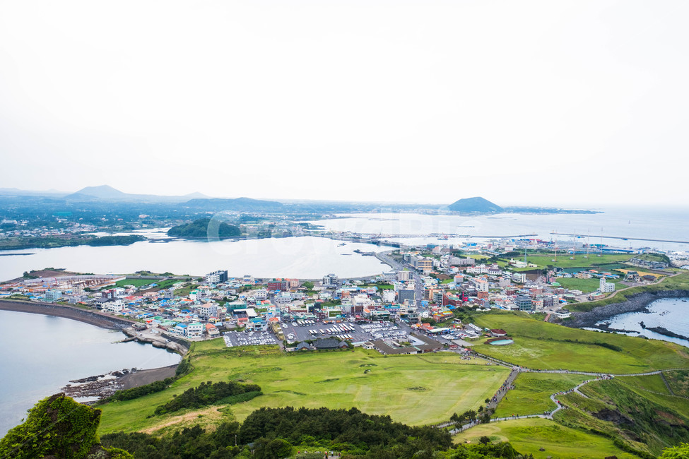 성산일출봉,제주,제주바다,정상,풍경,자연,풍경,nature,landscape,한국자연풍경,한국자연경관,korea nature landscape,제주도,jeju,jeju island,경치,outdoors,옥외,scenery,aerial view,조감도