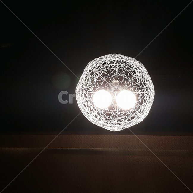 카페,카페전등,전등,불빛,동그란전등,사물,물건,오브젝트,thing,object,matter