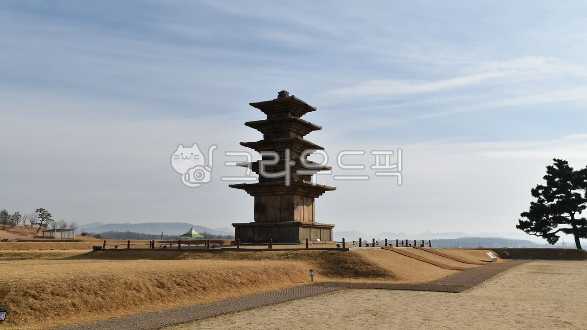 ,National Treasure 289,National Treasure No 289,stone pagoda,Wanggung Fivestory Stone Pagoda,5story stone pagoda,Baekje History,world,unesco,Baekje Historical Site,Baekje ruins,national,treasure,world heritage,tower,jeonbuk,historic district,Baek jae,Iksa