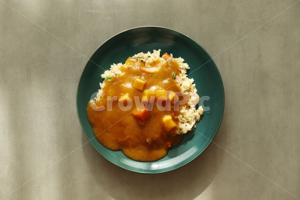 감성식사,감성,접시,간단식사,점심식사,아침식사,아침밥,점심밥,밥,rice,킨포크,온더테이블,식사준비,음식,식재료,요리,food,cook,meal,dishes,food reserves