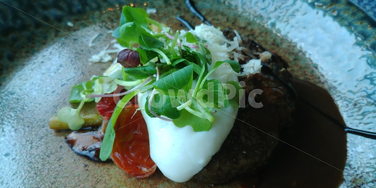 스테이크,안심스테이크,steak,tenderloinsteak,음식,양식,플레이팅,수란