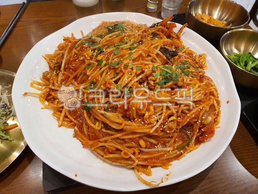 fish dishes,Spicy snack,snack,Korean food,fish,Steamed Monkfish,cooking,spicy food,Steamed monkfish,food