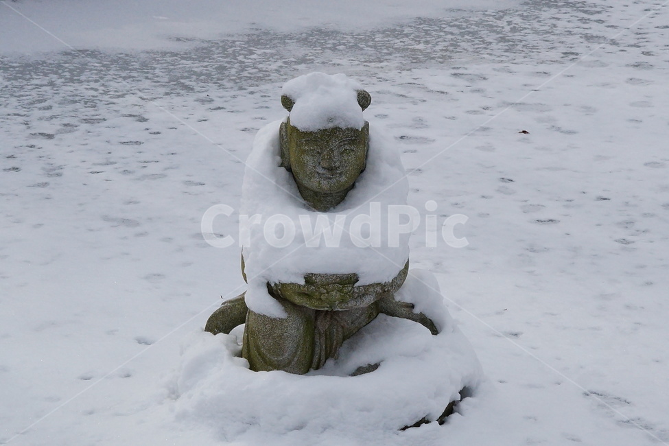 눈,돌탑,내장사,겨울,설경,겨울,계절,winter,season,조각상,동상,석상,조형물,statue,bronze statue,stone statue,종교,신앙,religion,belief,faith