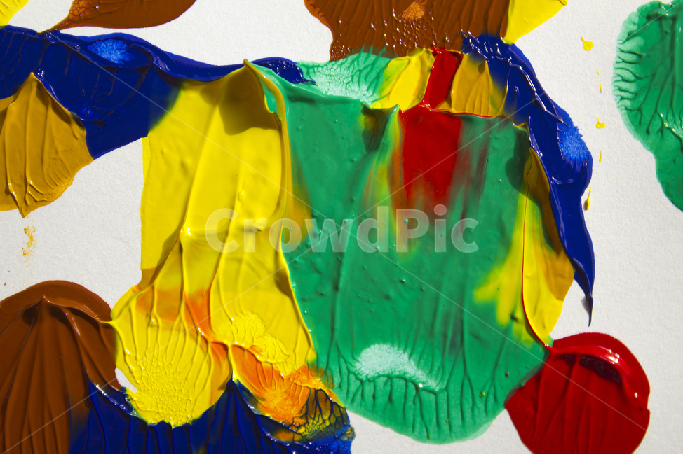 물감,종이,흰배경,페인팅,페인트,아트,예술,미술,그림,드로잉,붓터치,혼합,섞인,물감섞기,데칼코마니,물감찍기,노랑,옐로우,그린,초록,빨강,레드,컬러풀,갈색,브라운,찍기,예술,art