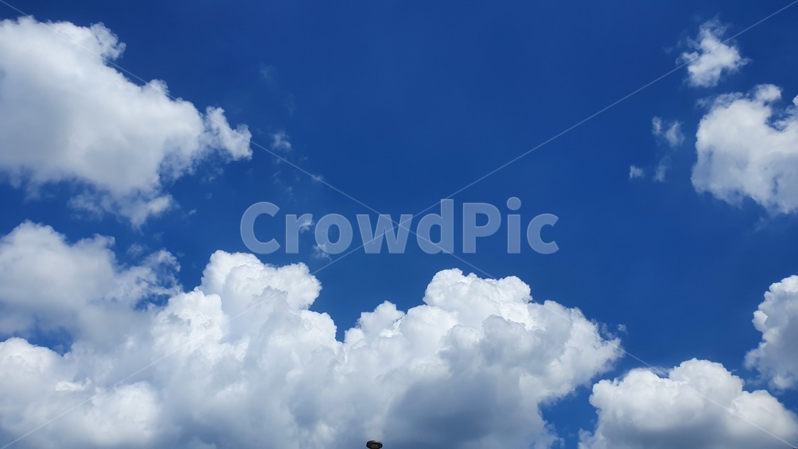 푸른하늘,azuresky,하늘,sky,옥외,outdoors,자연,nature,구름,흰구름,하얀구름,맑은하늘,날씨,weather,자연,풍경,nature,landscape,azure sky,푸른 하늘