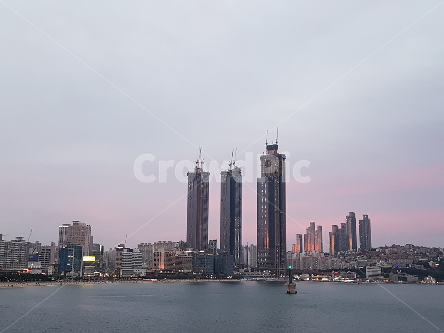 부산,해운대,바다,풍경,건물,하늘,노을,도시,고층건물,도시,풍경,city,landscape,한국도시풍경,한국도시경관,korea cityscape,building,시티,town,high rise,고층 건물,urban,어반,metropolis,중심지