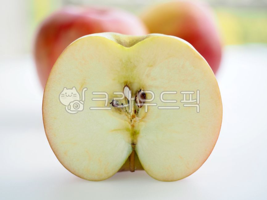 organic fruit,redapple,organicfruit,fruit,red apple,food,red,organic apple,organicapples,apple,wellbeing,background,organic,wellbeing food