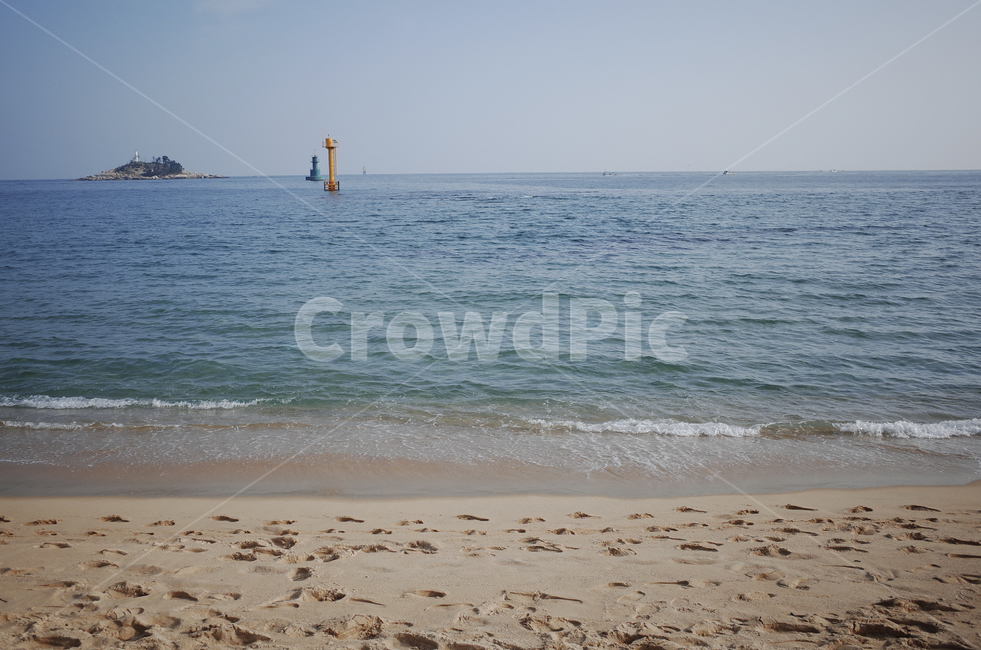 water,물,outdoors,옥외,sea,바다,nature,자연,ocean,대양,물결,wave,해변,beach,모래,sand,shoreline,해안선