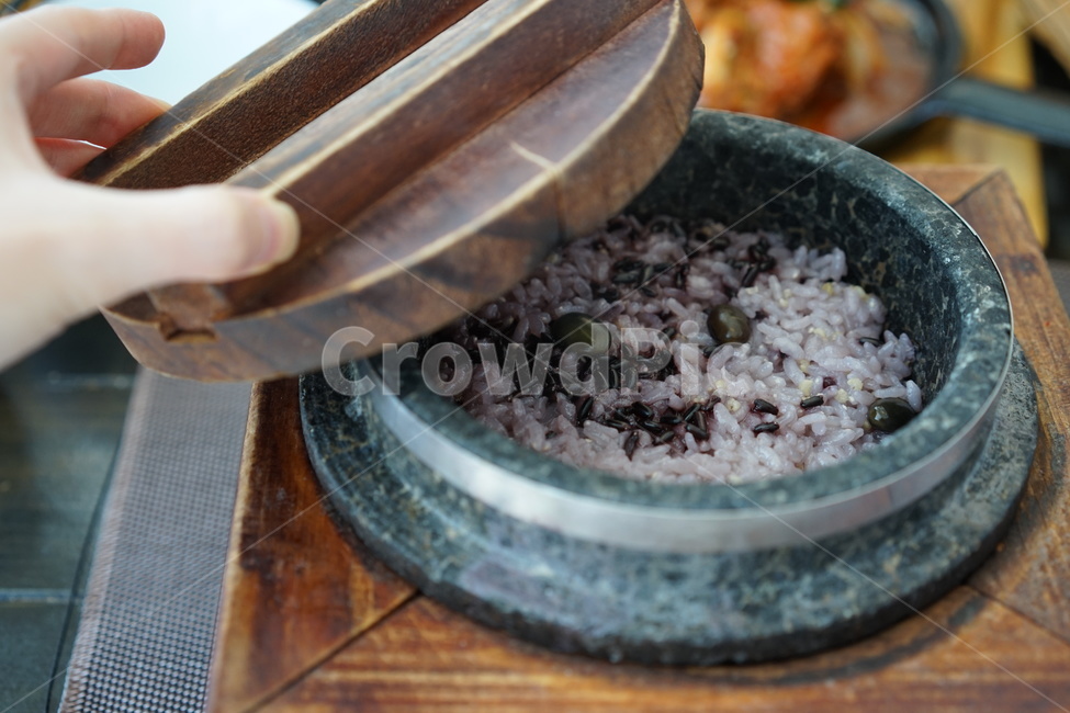 음식,한식,요리,식사,밥,돌솥,음식,식재료,요리,food,cook,meal,dishes,food reserves,한식,한국음식,한국요리,korean food,korean dishes,korean meal,korean cook
