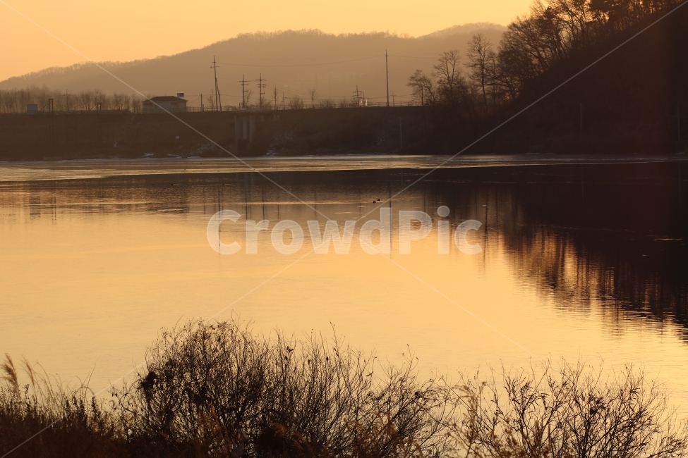 남한강,강가,감성사진,저녁노을,노을,감성,이포보,할레그레이션,자연,풍경,nature,landscape,outdoors,옥외,water,물