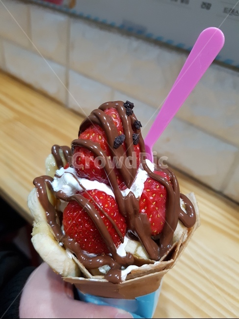 dessert,디저트,크림,creme,크레페,crepe,딸기크레페