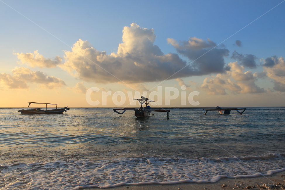 인도네시아,발리,해변,석양,일몰,해변석양,바다석양,황혼,바다,배,indonesia,bali,balisunset,발리석양,dusk,twilight,sea,ship,nature,자연,대양,ocean,boat,보트,sunset,sky,cloud,clouds,구름,하늘,파도,wave,해변,바다,beach,sea
